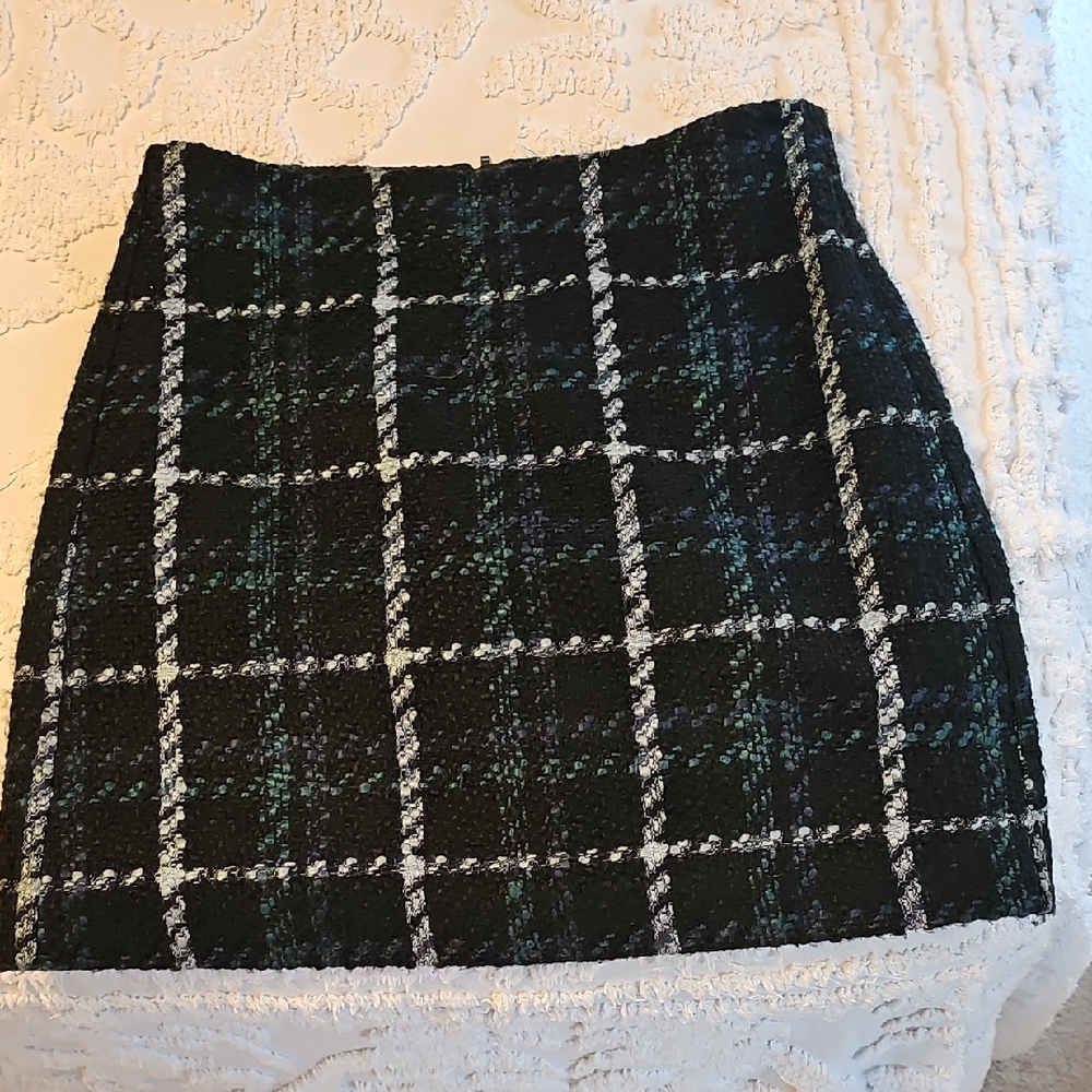 LOFT Black and Green Plaid Pencil Skirt
